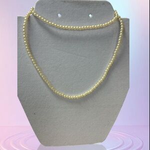 Elegant Cream Pearl Necklace